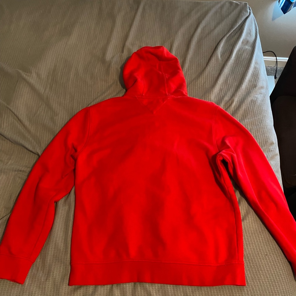 Tommy Hilfiger Large Red Hoodie - Picture 3 of 4